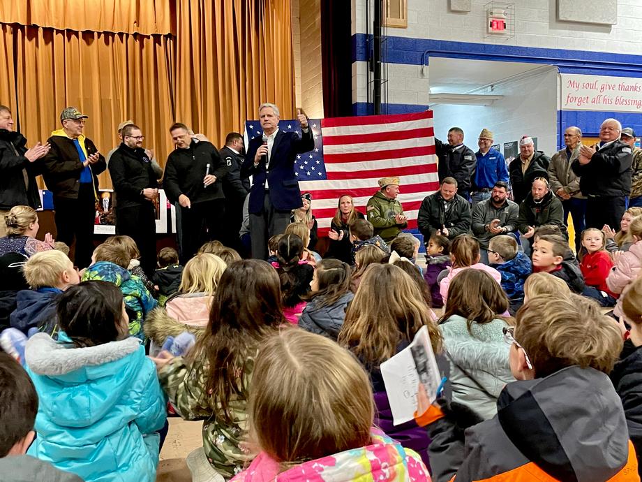 November 2022 - Senator Hoeven presents the students, teachers, administration and families of St. Joseph’s Catholic School in Williston with an American flag that was flown over the U.S. Capitol.