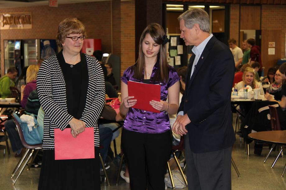 Minot HIgh School Sensible School Lunch-March, 2013- Senator Hoeven joins students and administrators at Magic City Campus to show support for the Sensible School Lunch Act. 