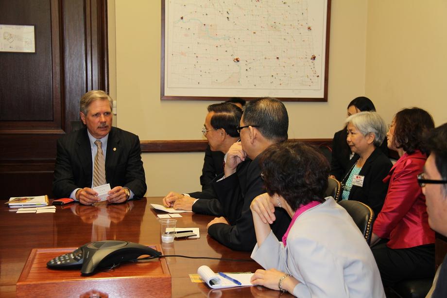 Taiwan Ag Delegation-September 2013- Senator Hoeven, a member of the U.S. Senate Agriculture Committee, meets with a delegation of Taiwanese agriculture leaders to discuss trade issues and to announce Taiwan’s commitment to make a major purchase of U.S. agriculture products.