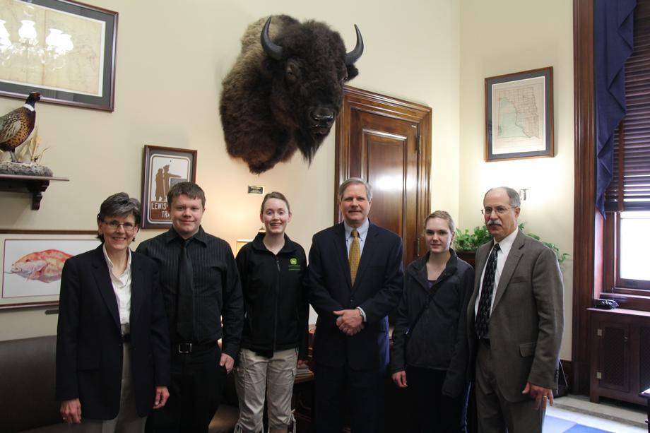 Wolford High School Students-April 2014- Senator Hoeven meets with students from Wolford High School.