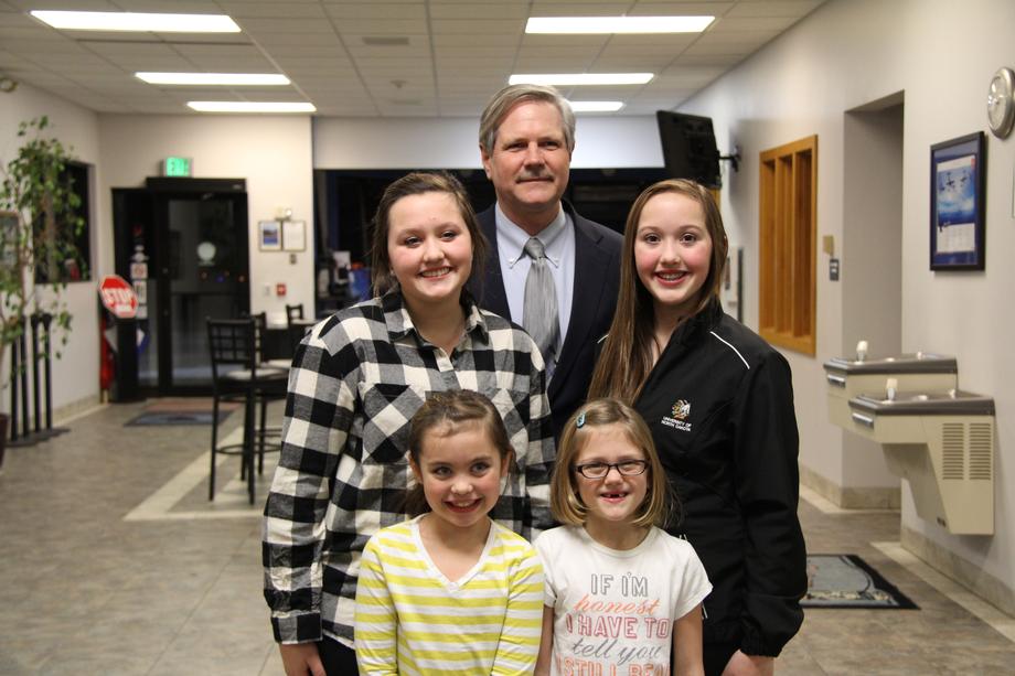 Diabetes Awareness-January 2014- Senator Hoeven meets with North Dakotans raising awareness for diabetes. 