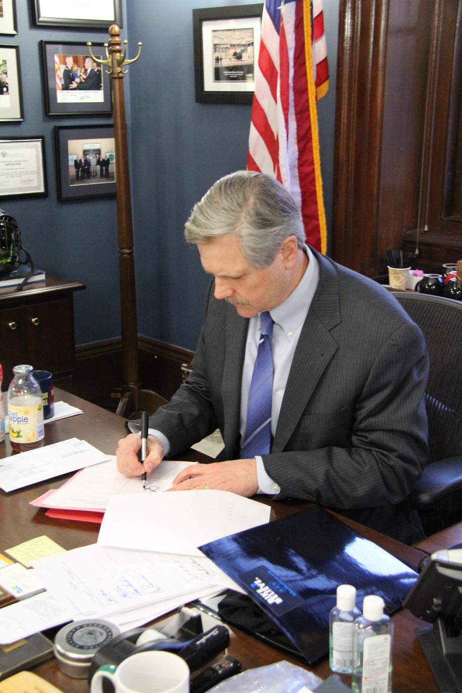 Hoeven Signs Farm Bill Conference Report-January 2014- Senator Hoeven signs the conference report for the Farm Bill. 