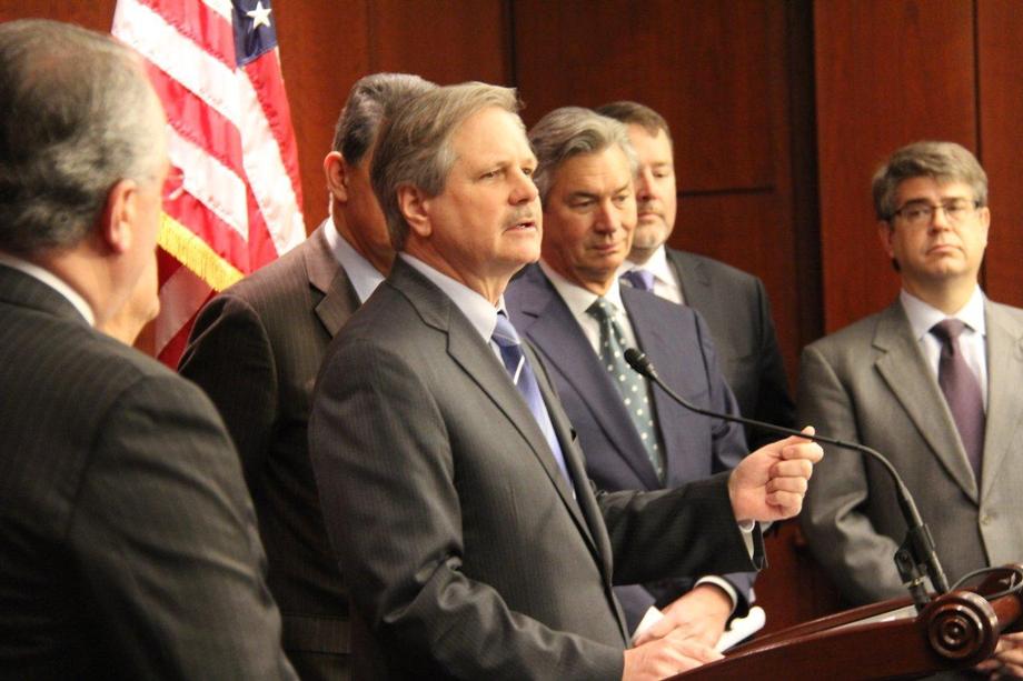 Vets4Energy Keystone Press Conferene-March 2014- Senator Hoeven leads a press conference with veterans, industry and other leaders calling for approval of the Keystone Pipeline to create jobs and opportunities for veterans and increase national security.