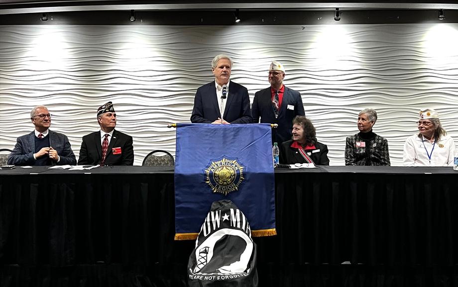 January 2023 - Senator Hoeven addresses the North Dakota American Legion's Annual Department Winter Conference in Minot.