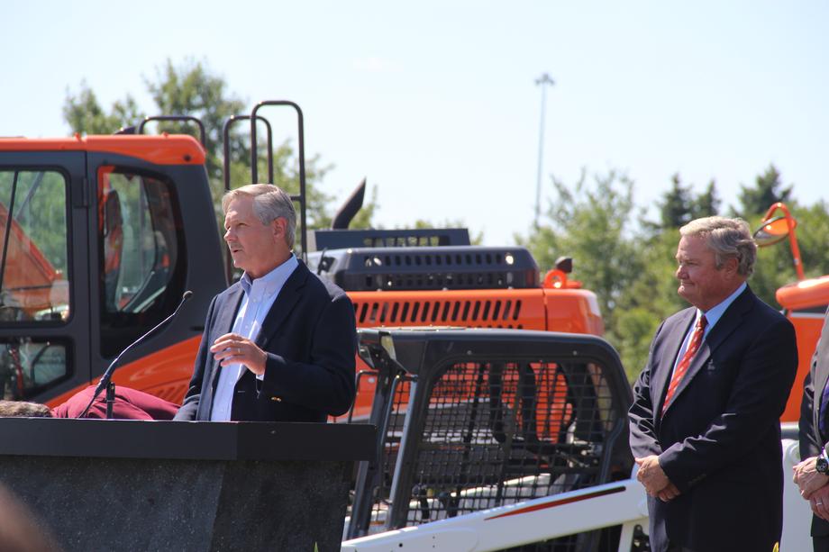 Bobcat Groundbreaking-August 2015 - Senator Hoeven speaks at the groundbreaking for Bobcat's new headquarters in West Fargo 