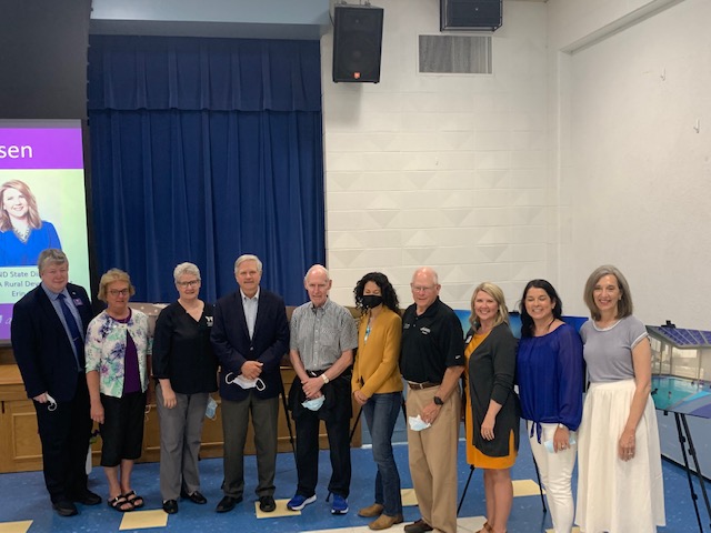 June 2022 – Senator Hoeven holds a roundtable discussion with USDA Under Secretary for Rural Development Xochitl Torres Small, health care providers and stakeholders at the Anne Carlsen Center in Jamestown.