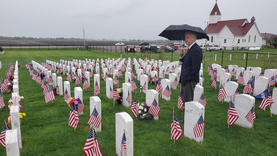 May 2022 - Senator Hoeven continues working to upgrade and expand Fargo National Cemetery.