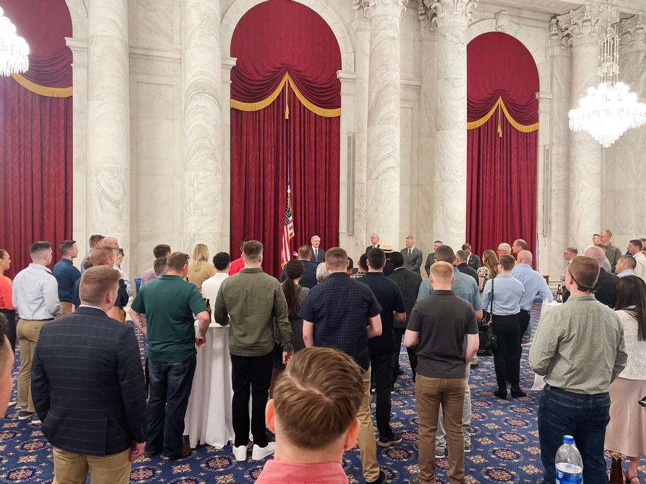 May 2022 - Senator Hoeven extends his gratitude to the members of the North Dakota National Guard stationed in Washington, D.C.