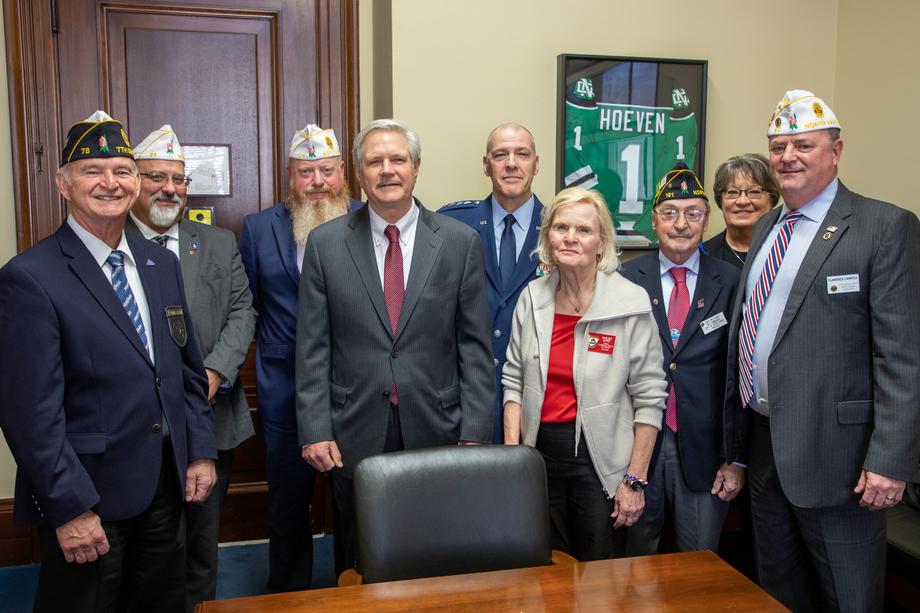 February 2023 – Senator Hoeven meets with North Dakota veterans representing the American Legion in D.C.