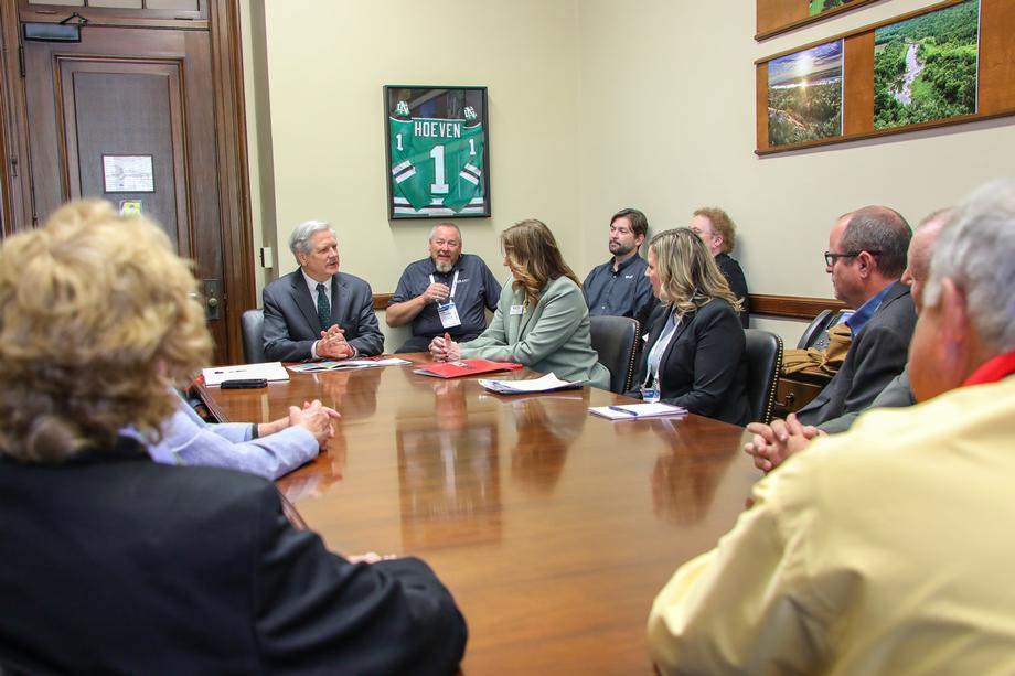 April 2023 – Senator Hoeven meets with telecom professionals about the importance of working to ensure access to broadband in North Dakota.