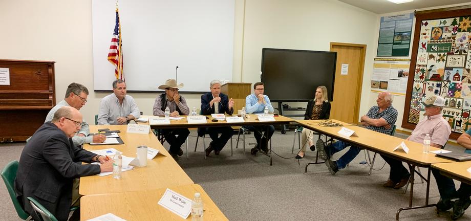 July 2021 – Senator Hoeven hosts RMA Acting Administrator Richard Flournoy and FSA Administrator Zach Ducheneaux in Carrington to assess drought conditions and gather input from agriculture producers.